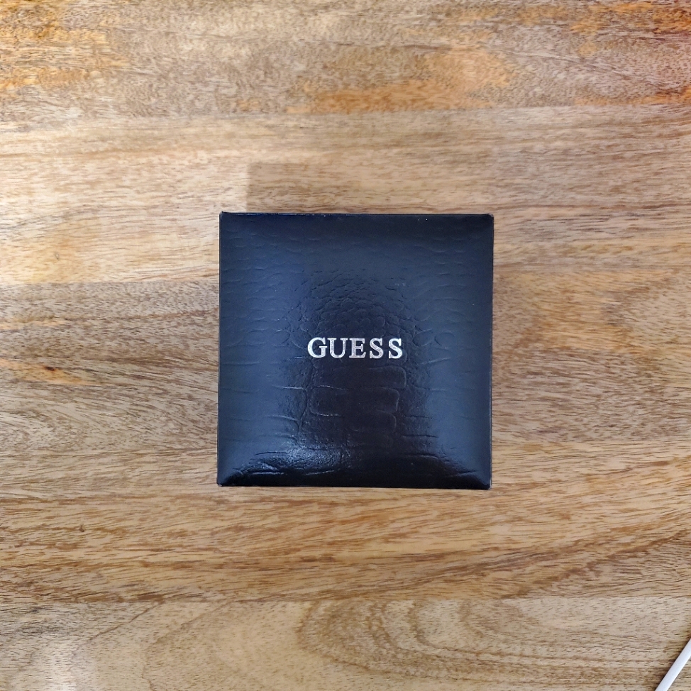 Guess Watch Box No Watch Guess Watch Box No Watch